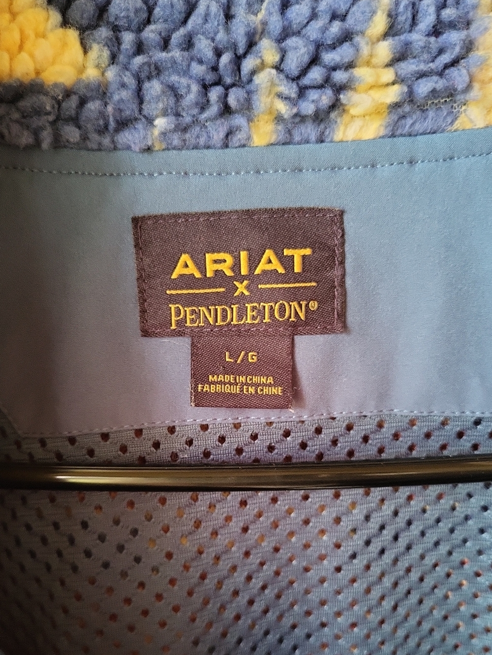 Ariat x Pendleton Fleece Jacket - Picture 2 of 14